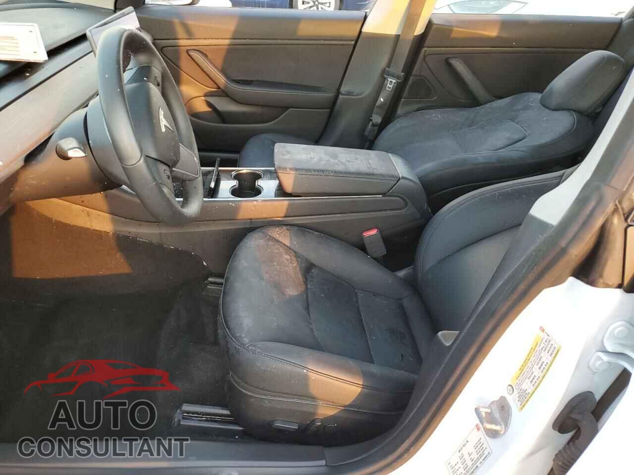 TESLA MODEL 3 2018 - 5YJ3E1EA5JF161999