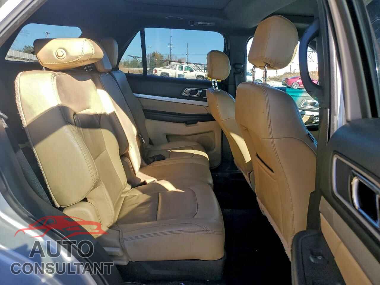 FORD EXPLORER 2017 - 1FM5K8D88HGA96540