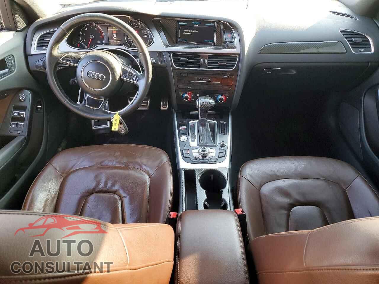 AUDI A4 2013 - WAUFFCFL7DN008856