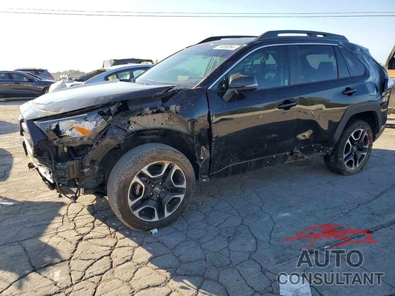 TOYOTA RAV4 2020 - 2T3J1RFV3LC102158