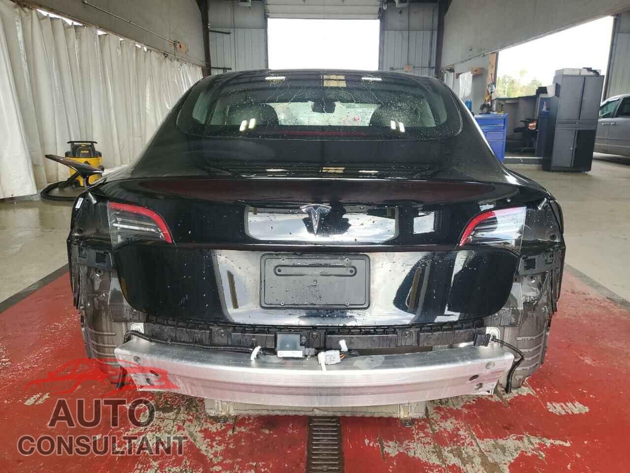 TESLA MODEL 3 2019 - 5YJ3E1EA3KF394474