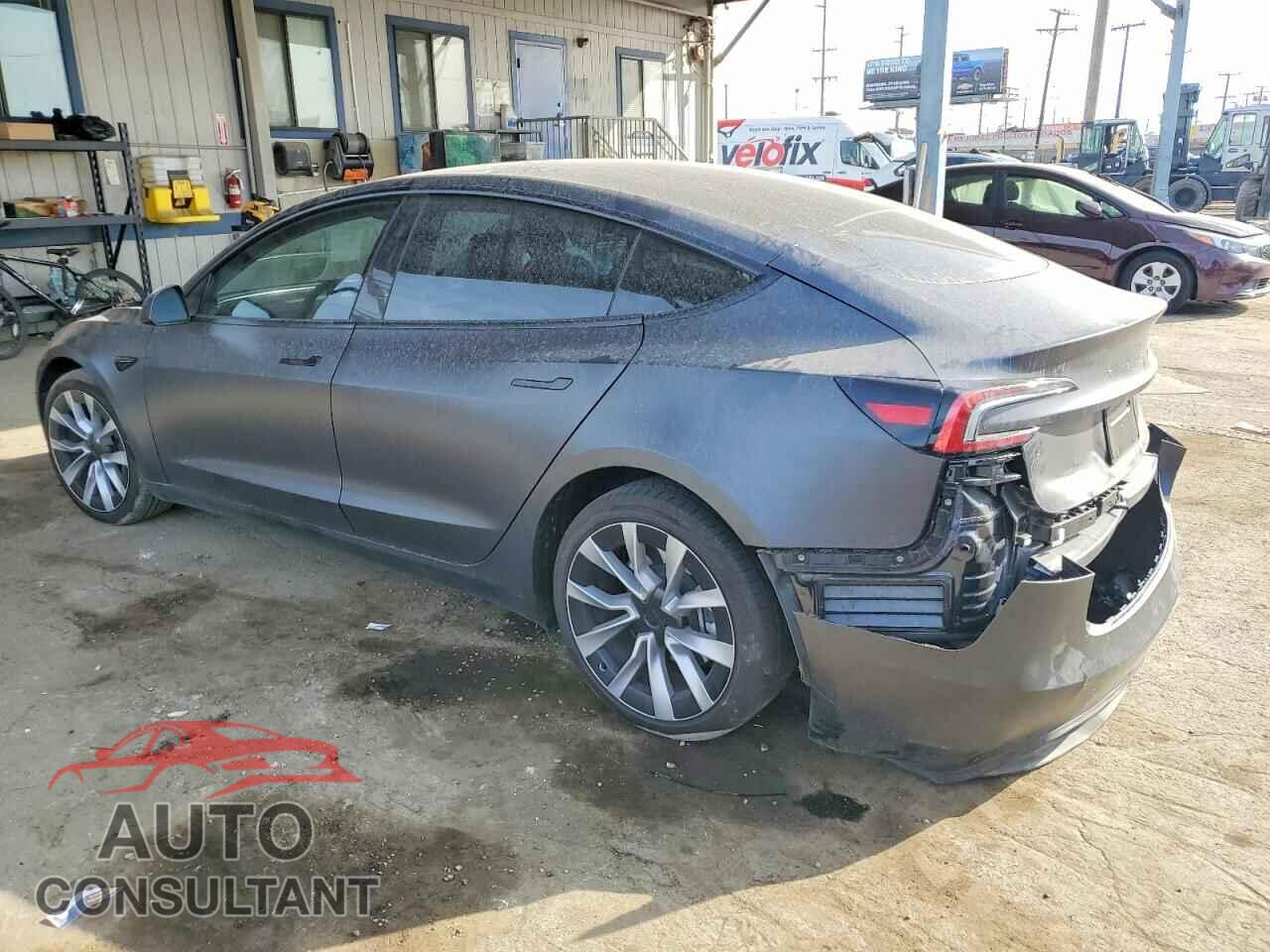 TESLA MODEL 3 2024 - 5YJ3E1EA7RF853337