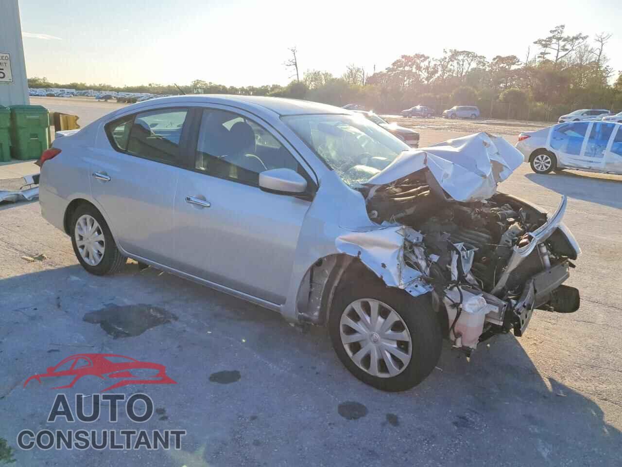 NISSAN VERSA 2017 - 3N1CN7AP5HK435736