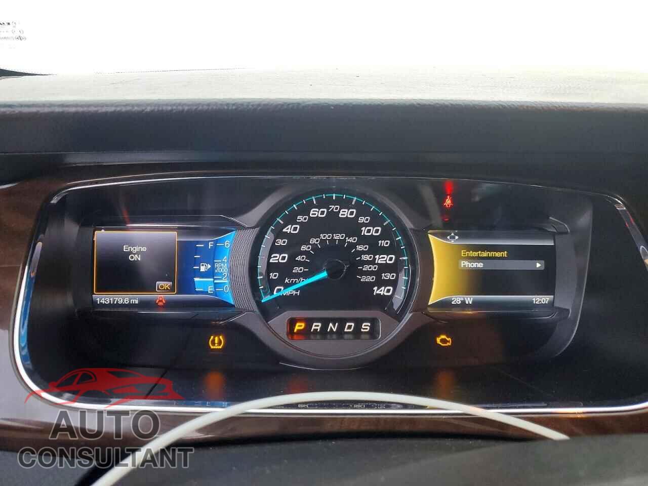 FORD TAURUS 2014 - 1FAHP2F88EG110984