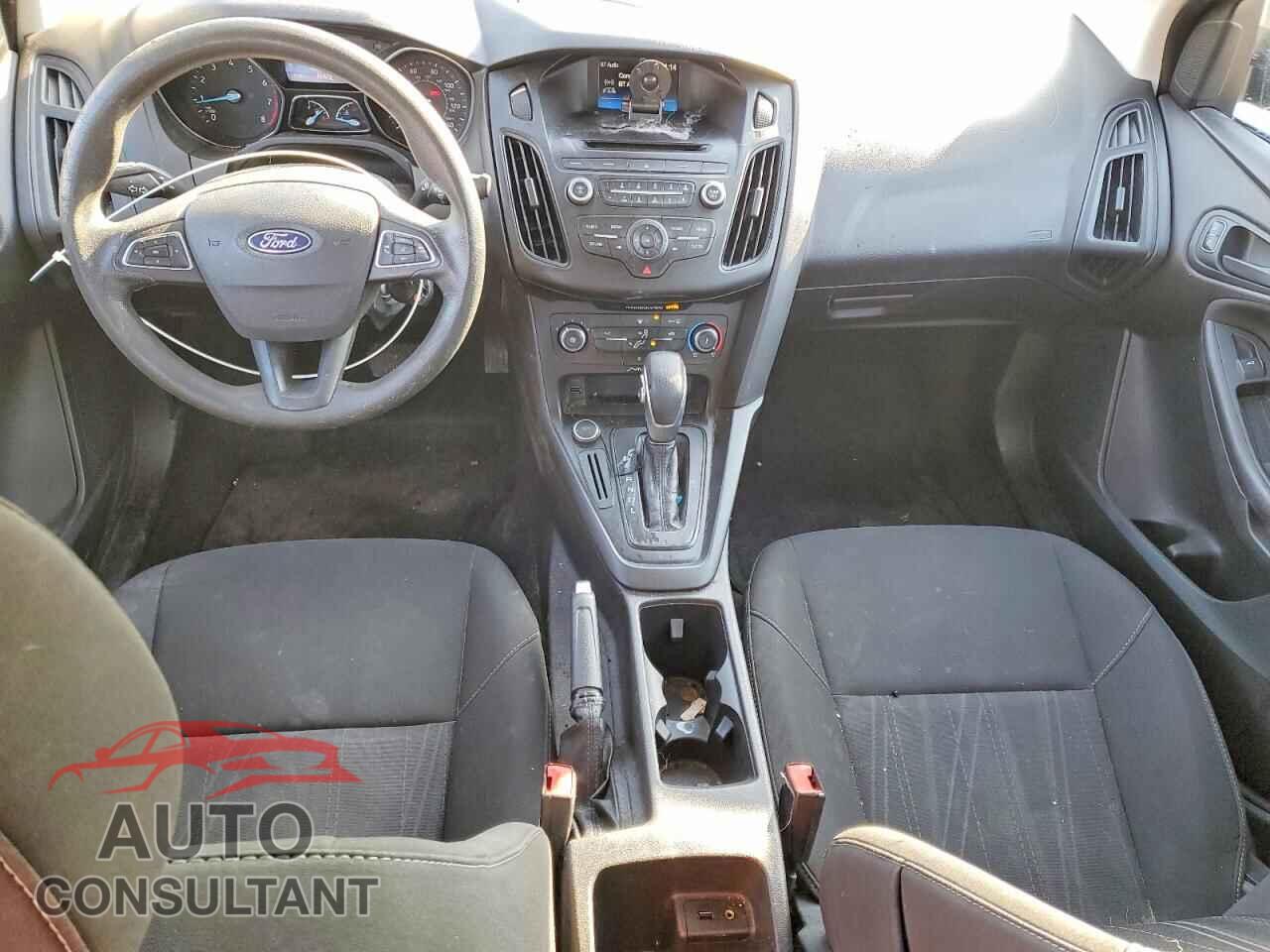 FORD FOCUS 2017 - 1FADP3E25HL337563