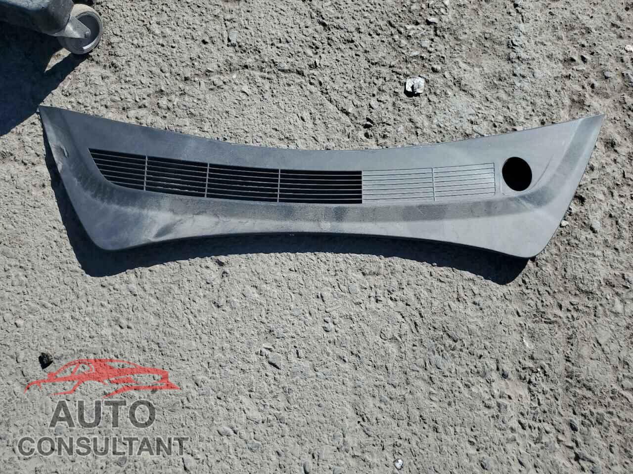 TESLA MODEL 3 2018 - 5YJ3E1EAXJF171329