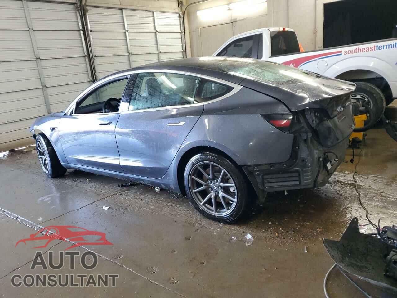 TESLA MODEL 3 2020 - 5YJ3E1EA2LF658124