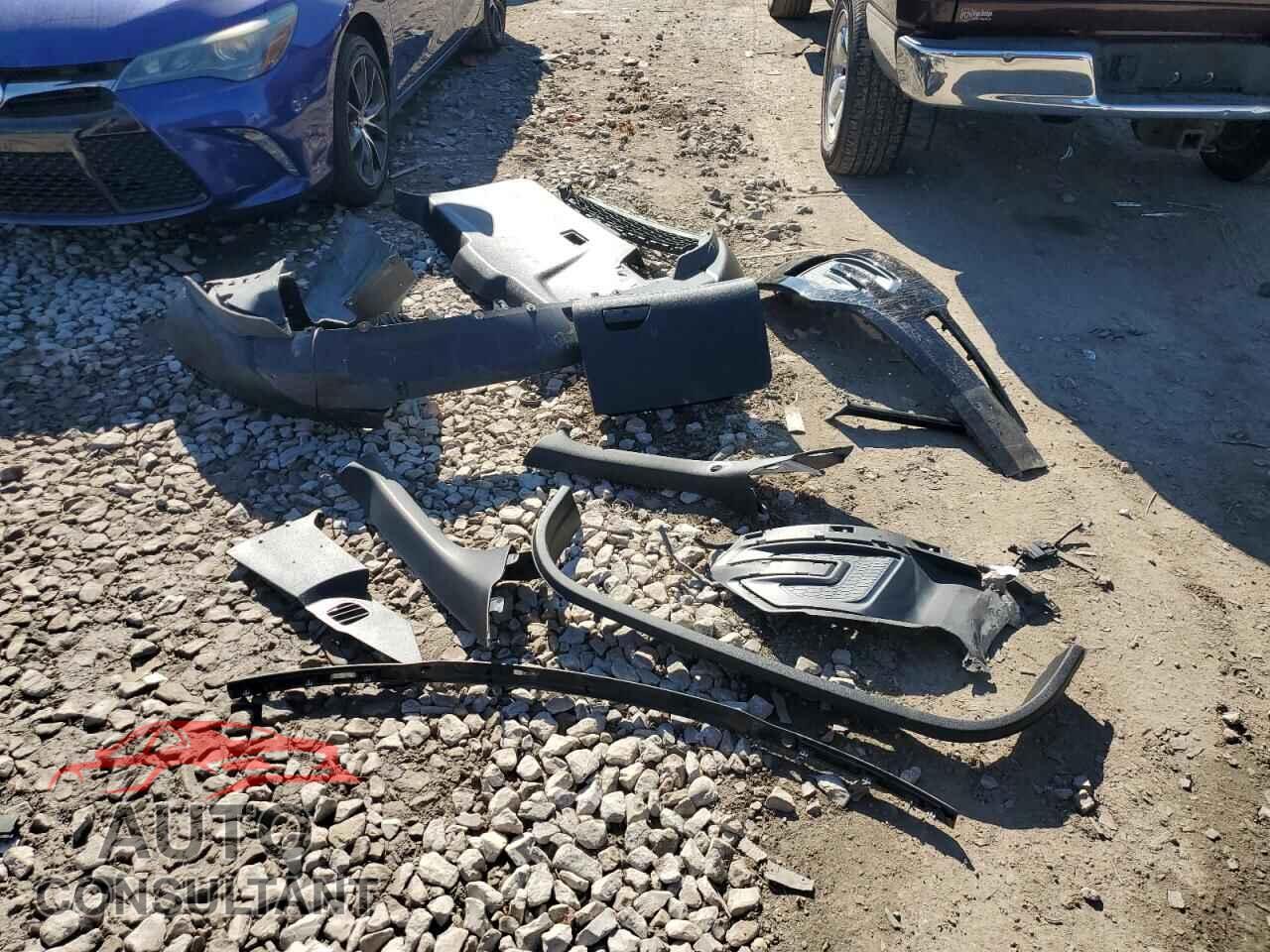 FORD EXPLORER 2017 - 1FM5K8AR5HGA36275