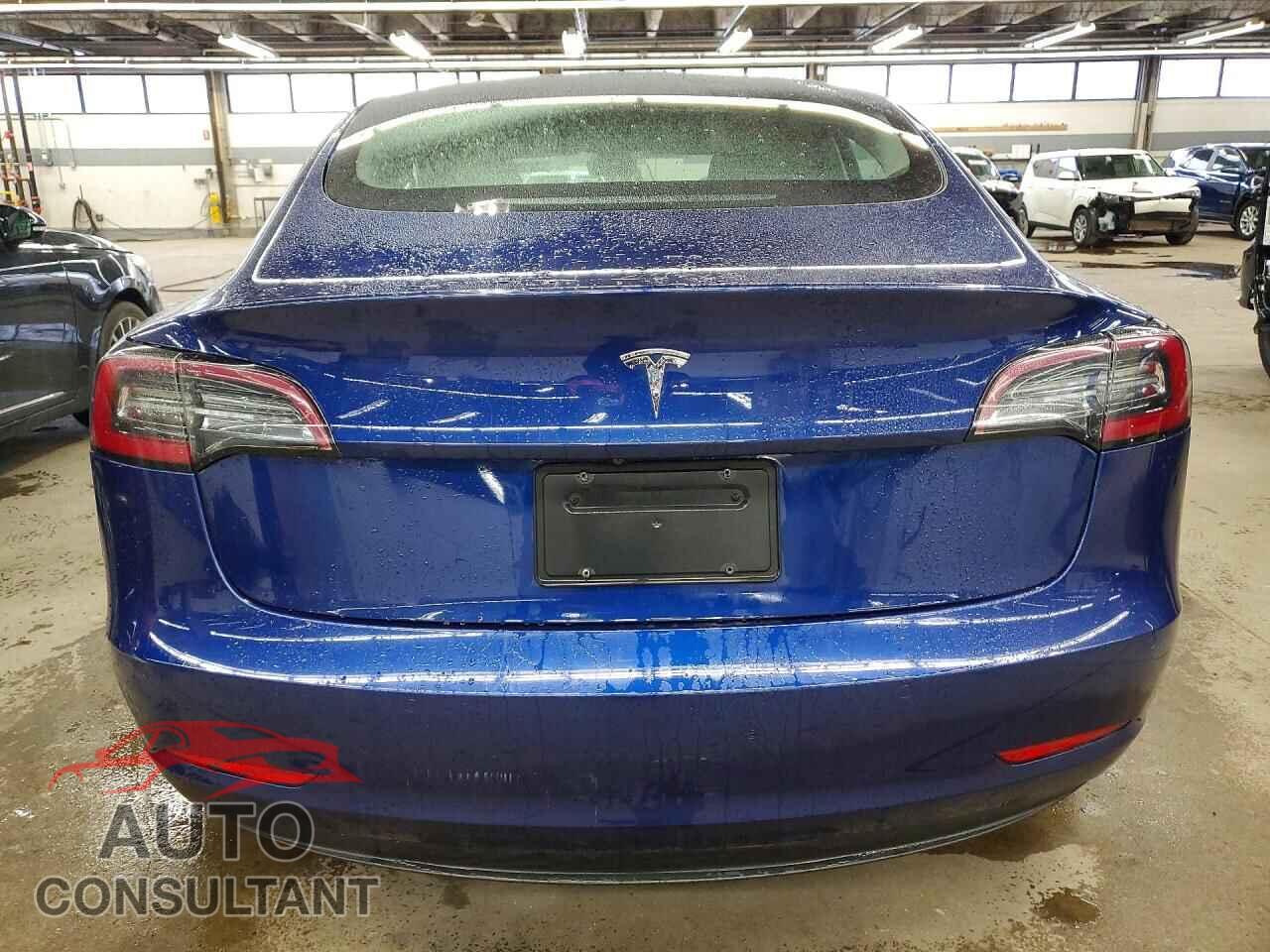 TESLA MODEL 3 2022 - 5YJ3E1EA9NF190878