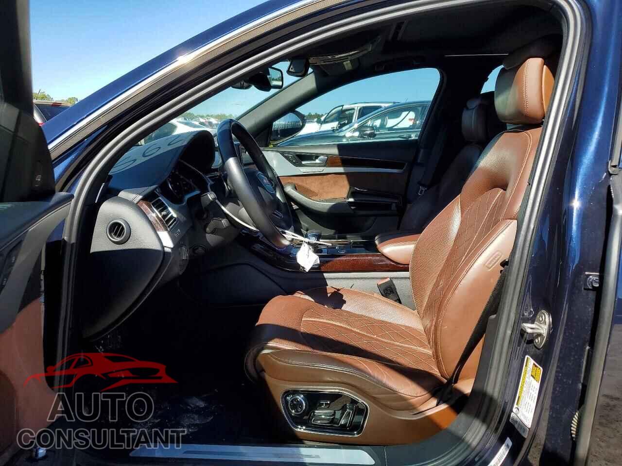 AUDI A8 2013 - WAUAGAFD0DN032680