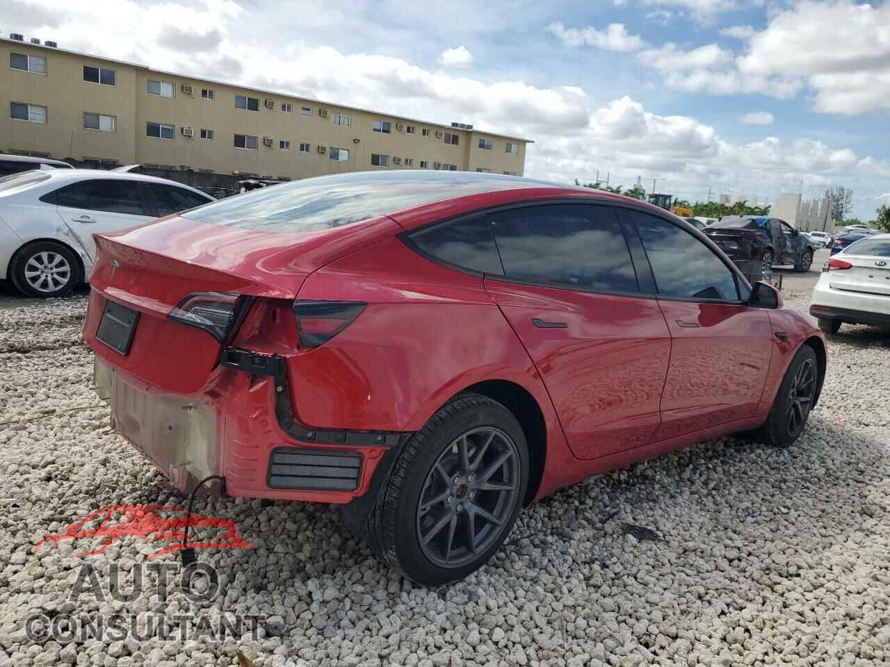 TESLA MODEL 3 2023 - 5YJ3E1EA9PF684113