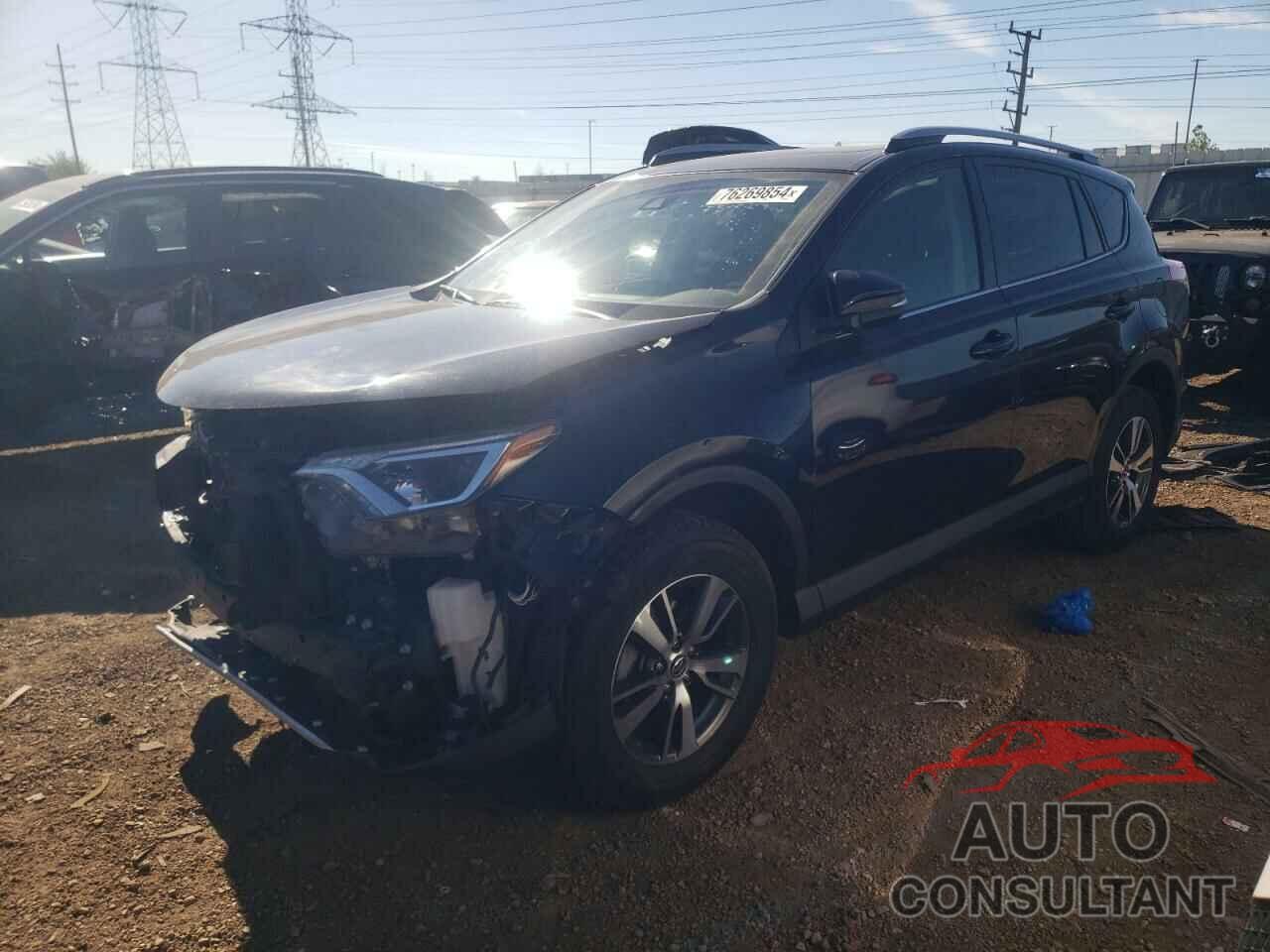 TOYOTA RAV4 2018 - JTMRFREV7JJ245887