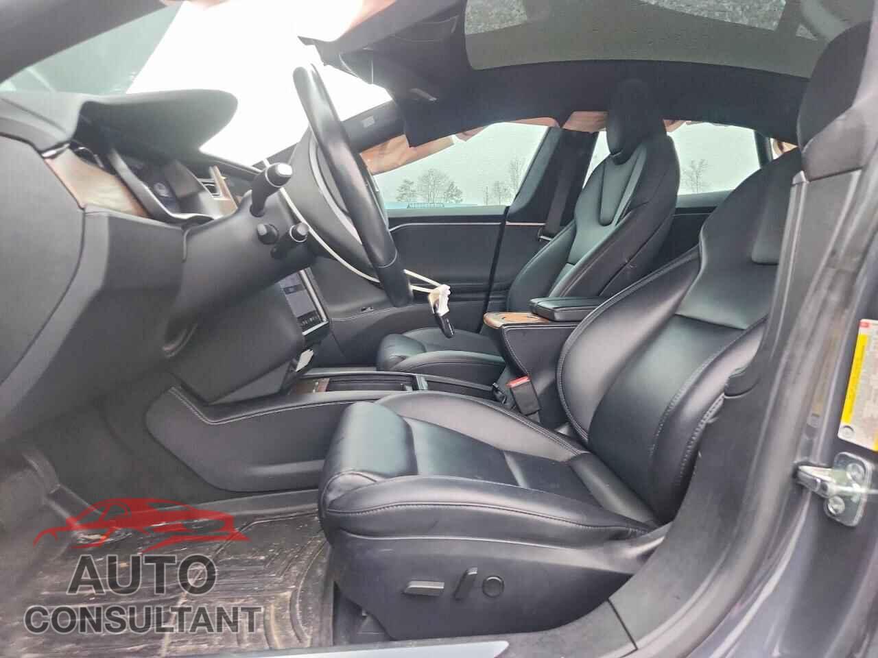 TESLA MODEL S 2021 - 5YJSA1E26MF425932