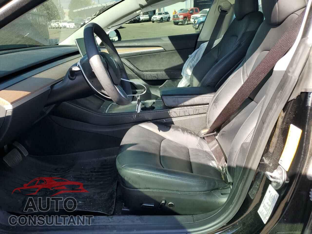 TESLA MODEL 3 2023 - 5YJ3E1EA7PF555870