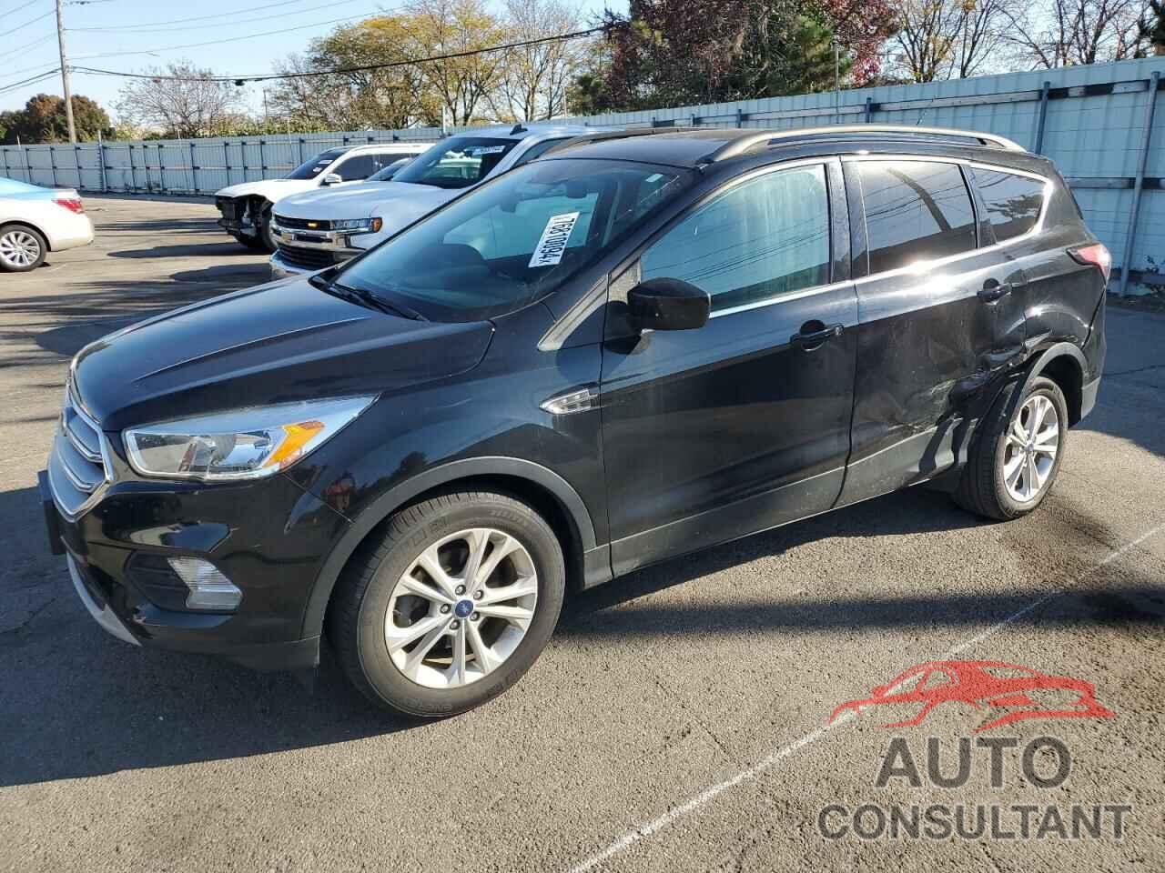 FORD ESCAPE 2018 - 1FMCU0GD3JUB08645
