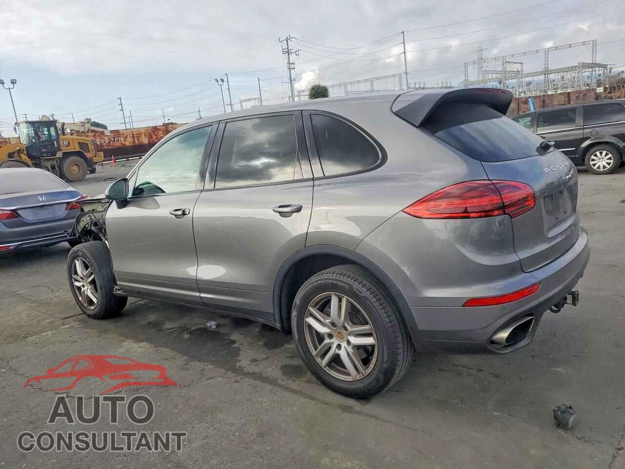 PORSCHE CAYENNE 2016 - WP1AA2A23GLA10400