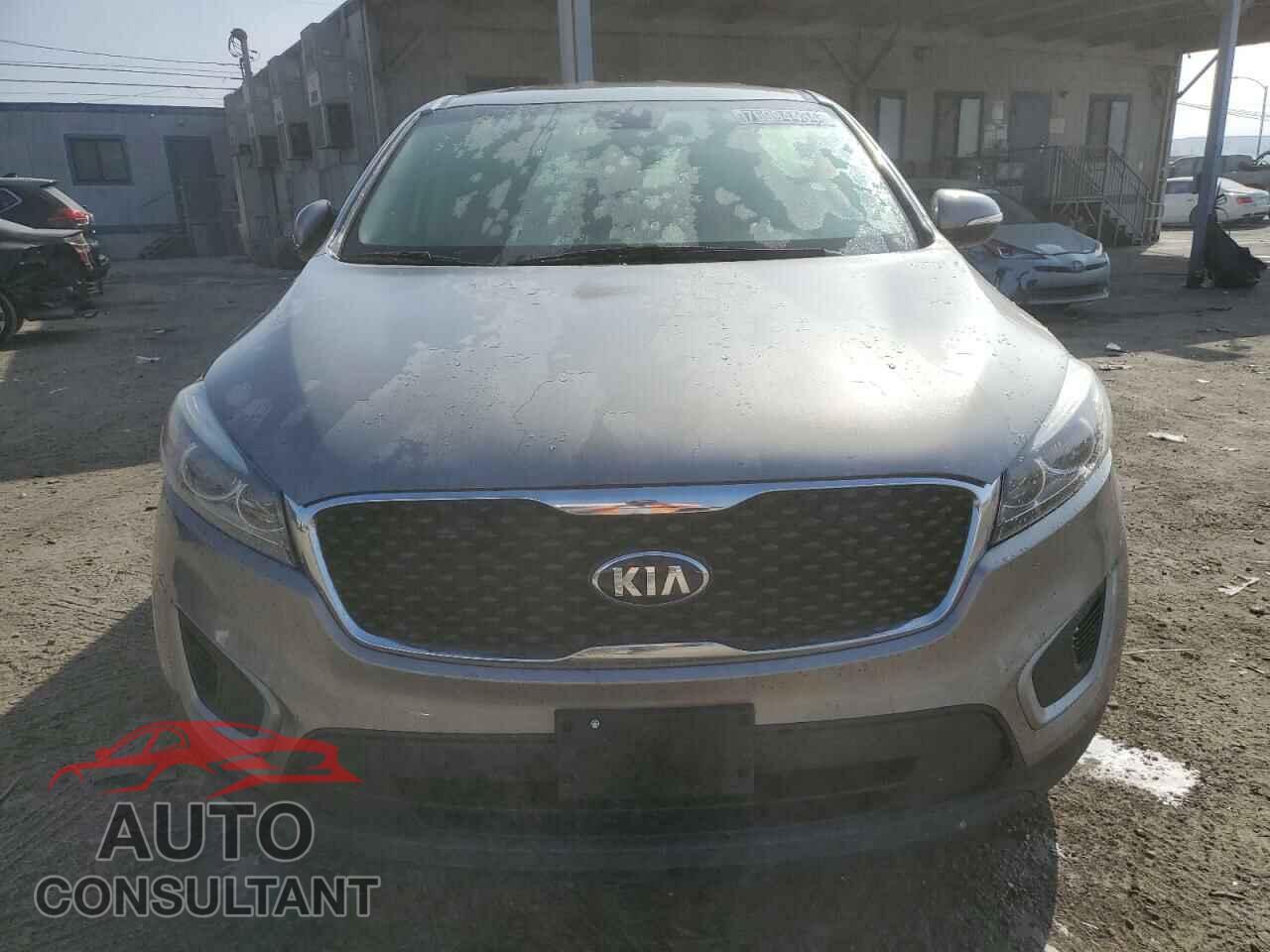 KIA SORENTO 2017 - 5XYPG4A3XHG273768