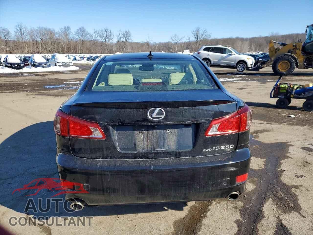 LEXUS IS 2013 - JTHCF5C2XD5063426