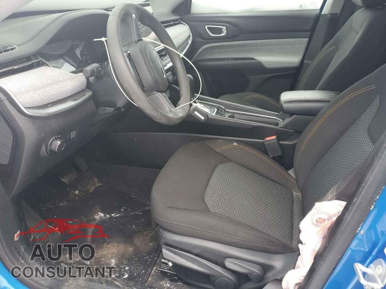 JEEP COMPASS 2022 - 3C4NJCAB2NT237619