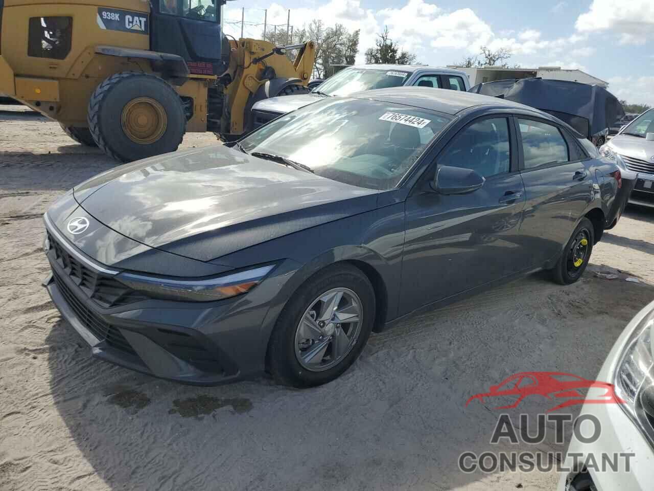 HYUNDAI ELANTRA 2024 - KMHLL4DG9RU676290