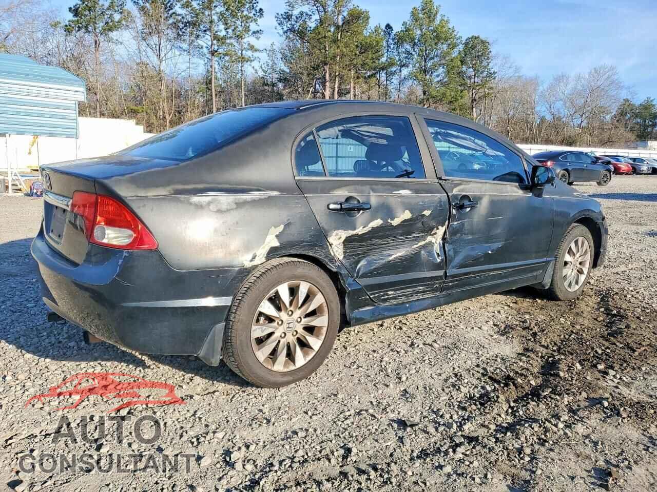 HONDA CIVIC 2010 - 19XFA1F8XAE048706