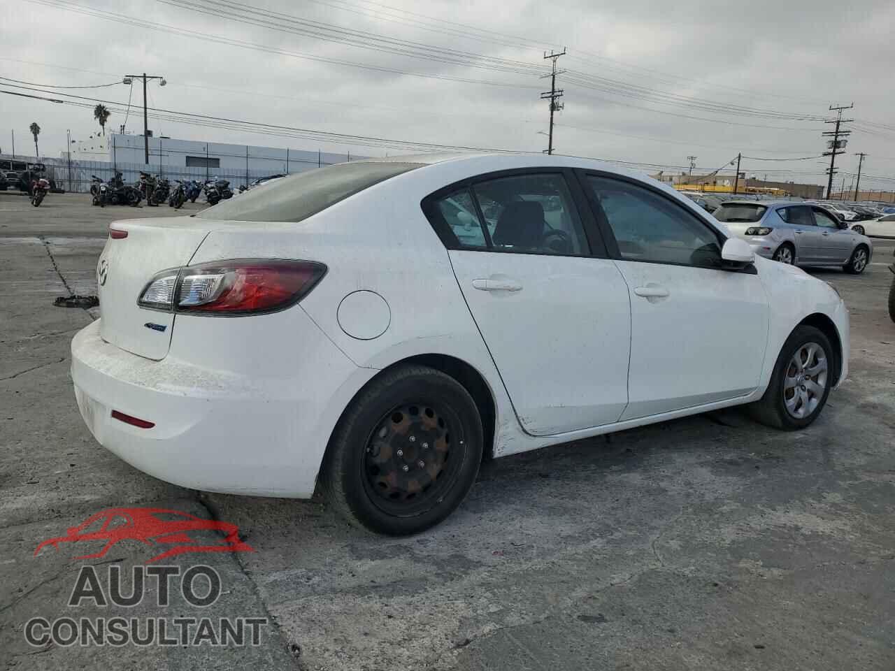 MAZDA 3 2013 - JM1BL1UP1D1845596