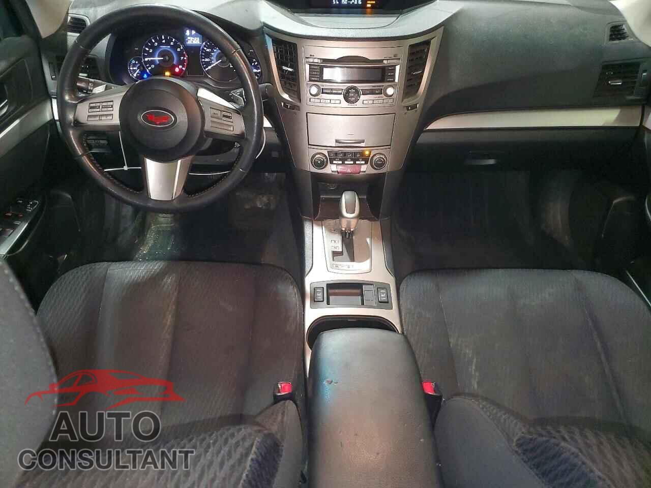 SUBARU OUTBACK 2011 - 4S4BRBCC4B3365861