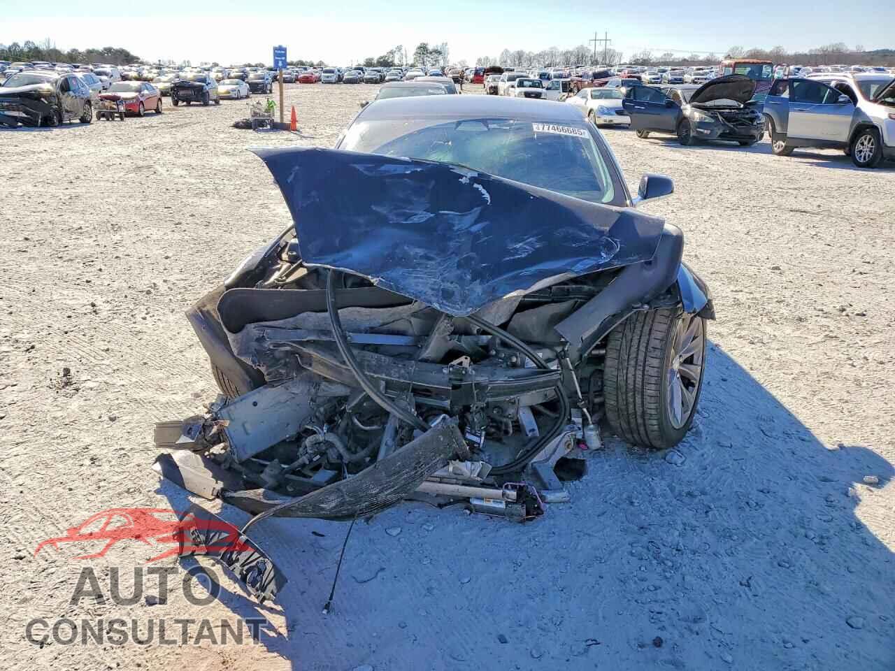 TESLA MODEL S 2017 - 5YJSA1E23HF202575