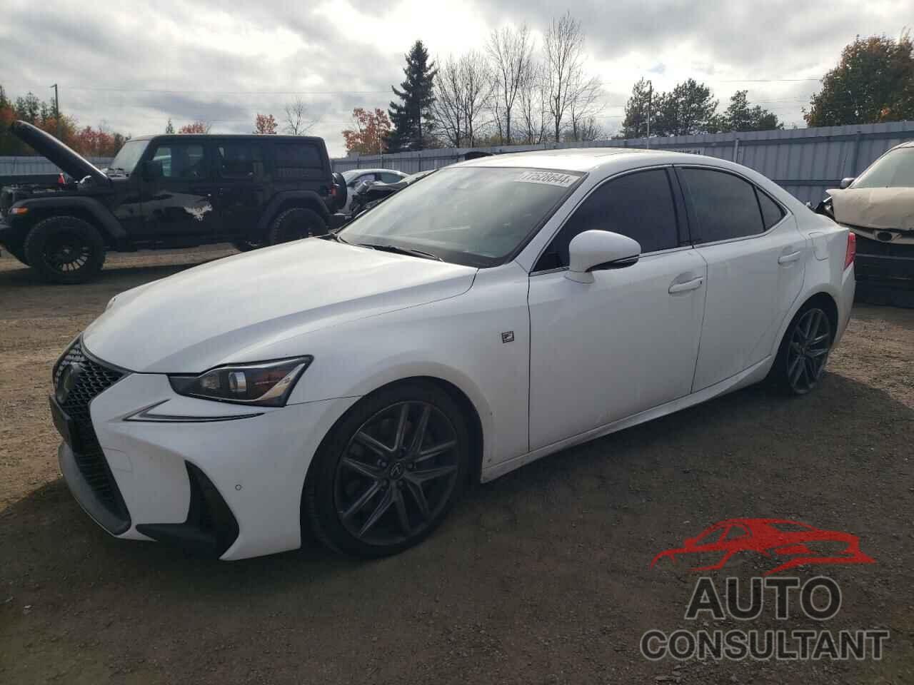 LEXUS IS 2018 - JTHC81D23J5033679