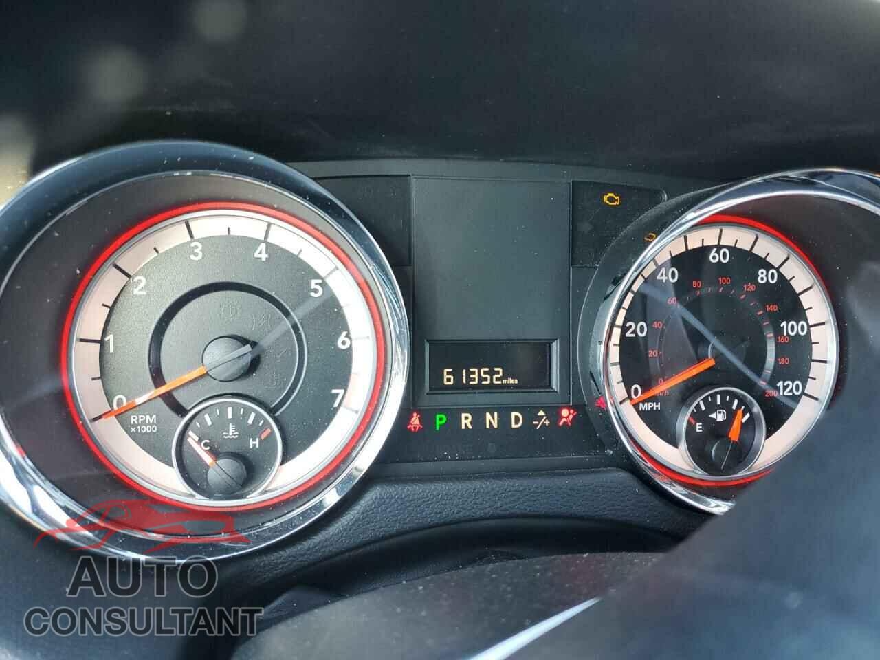 DODGE CARAVAN 2017 - 2C4RDGCG7HR813902