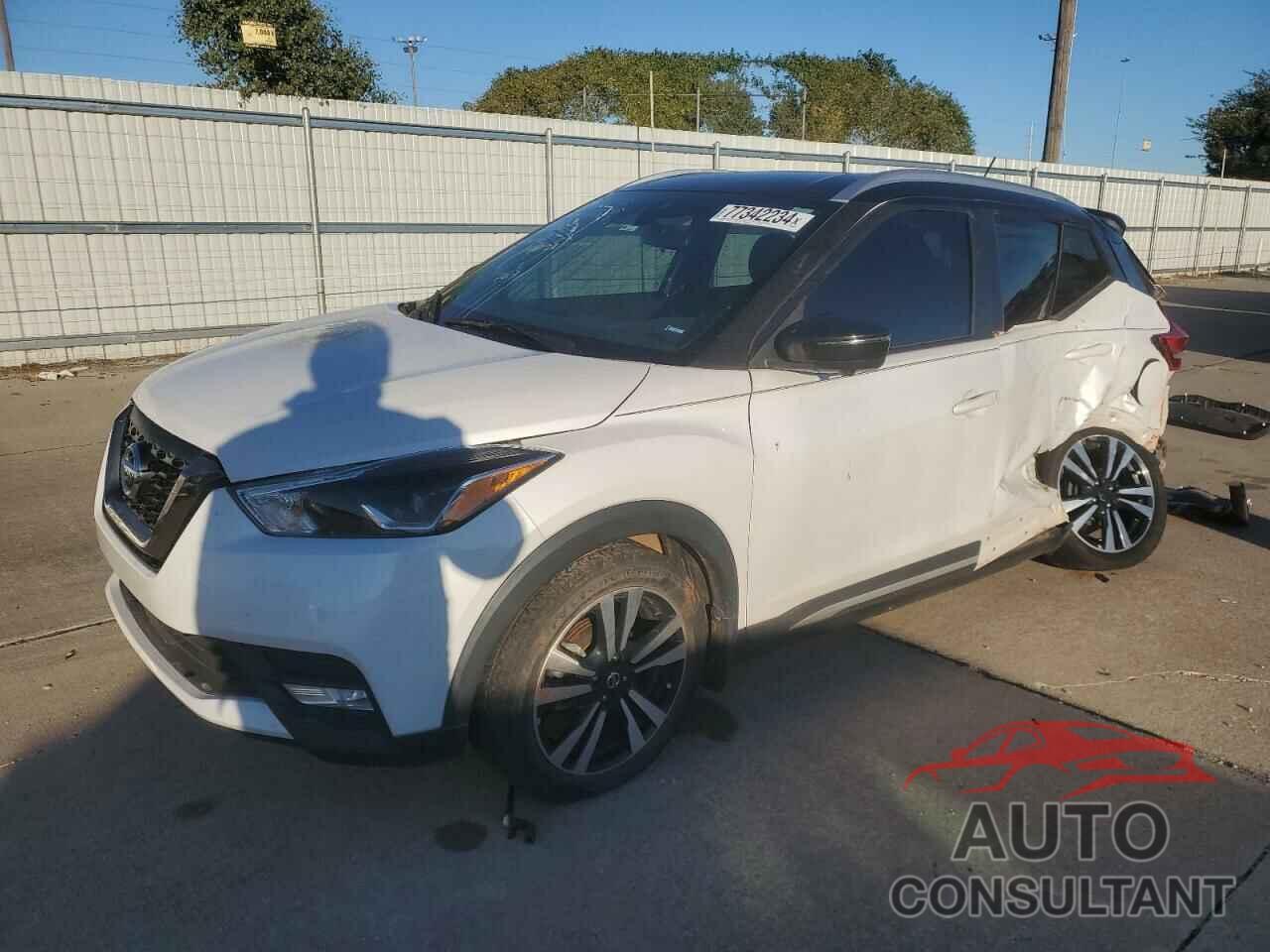NISSAN KICKS 2020 - 3N1CP5DV4LL527724
