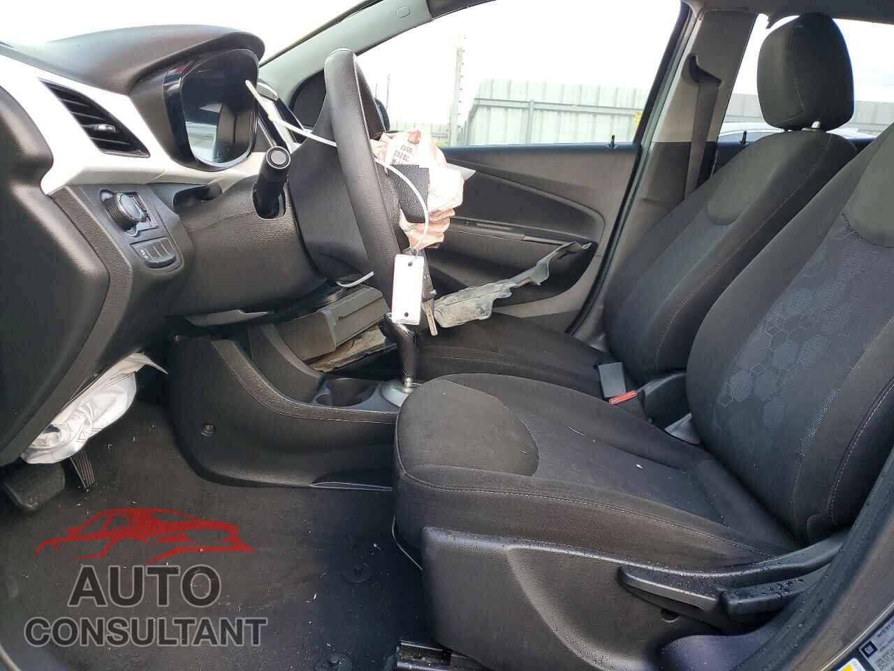 CHEVROLET SPARK 2017 - KL8CD6SA5HC825433