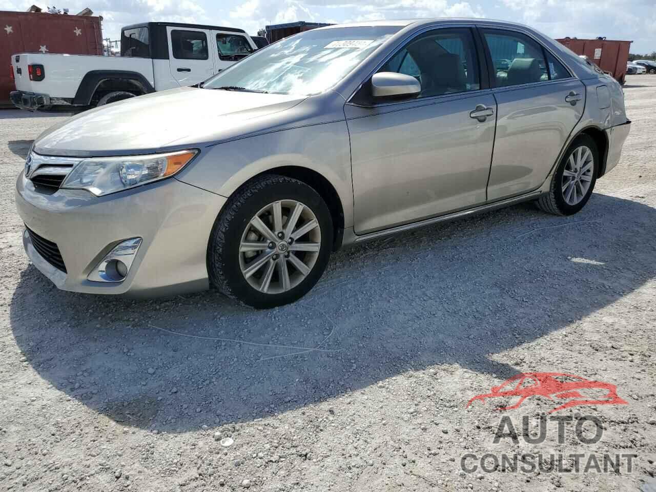 TOYOTA CAMRY 2014 - 4T4BF1FK5ER415712