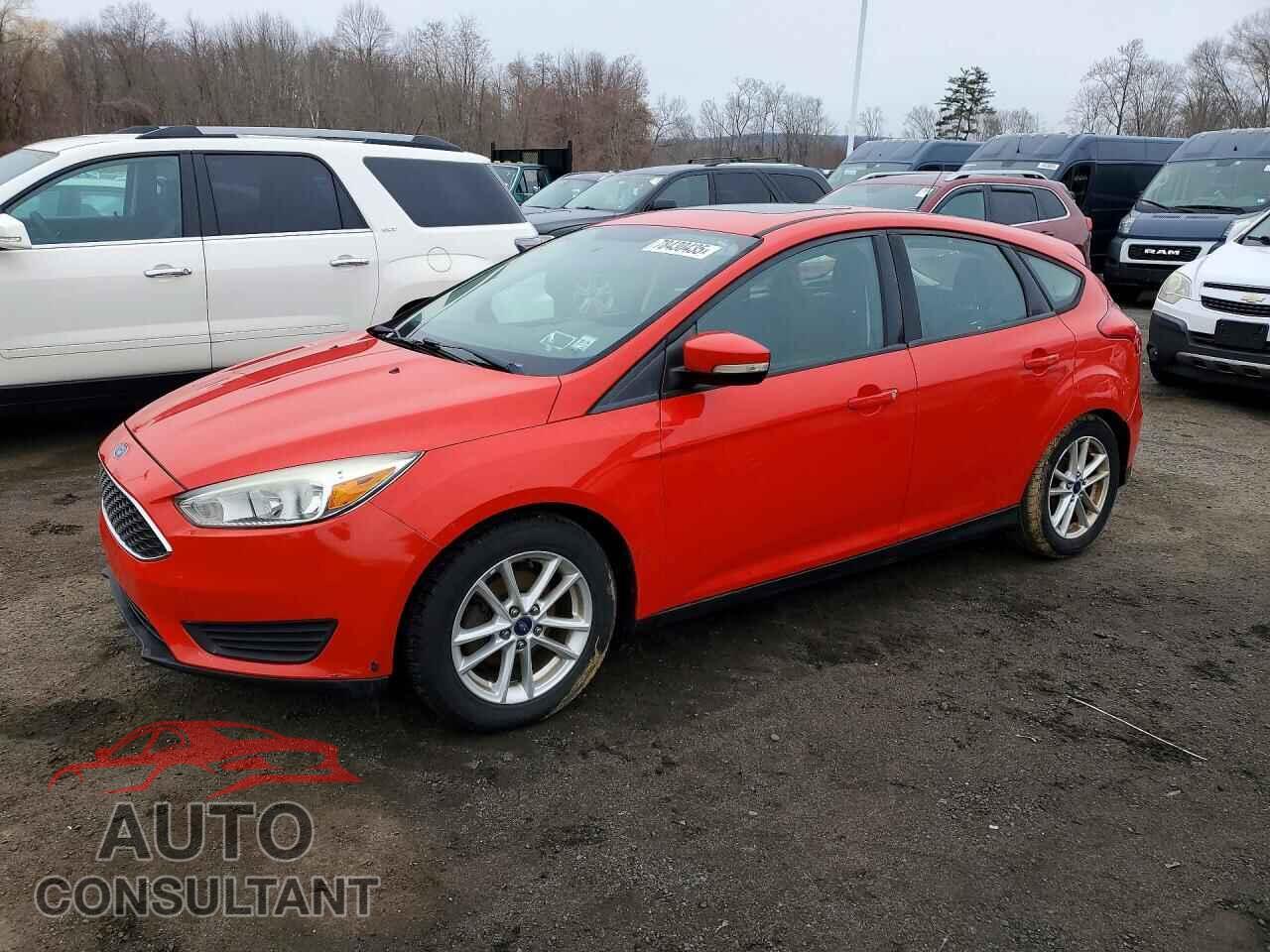 FORD FOCUS 2015 - 1FADP3K25FL282629