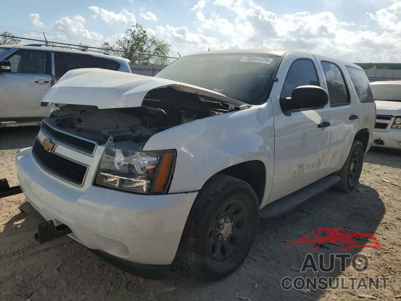 CHEVROLET TAHOE 2014 - 1GNLC2E03ER211082