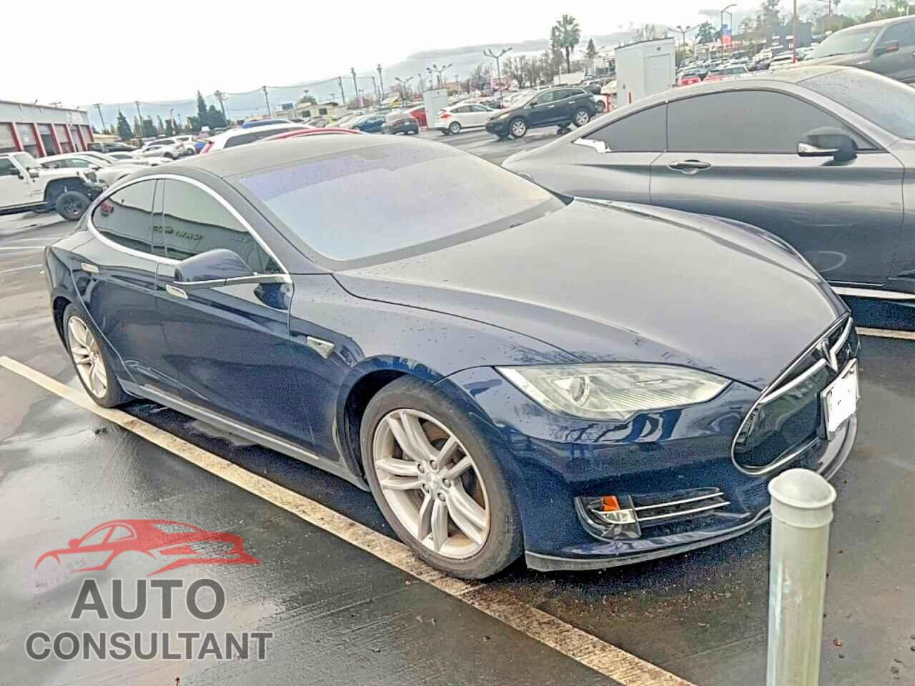 TESLA MODEL S 2013 - 5YJSA1AG8DFP04672