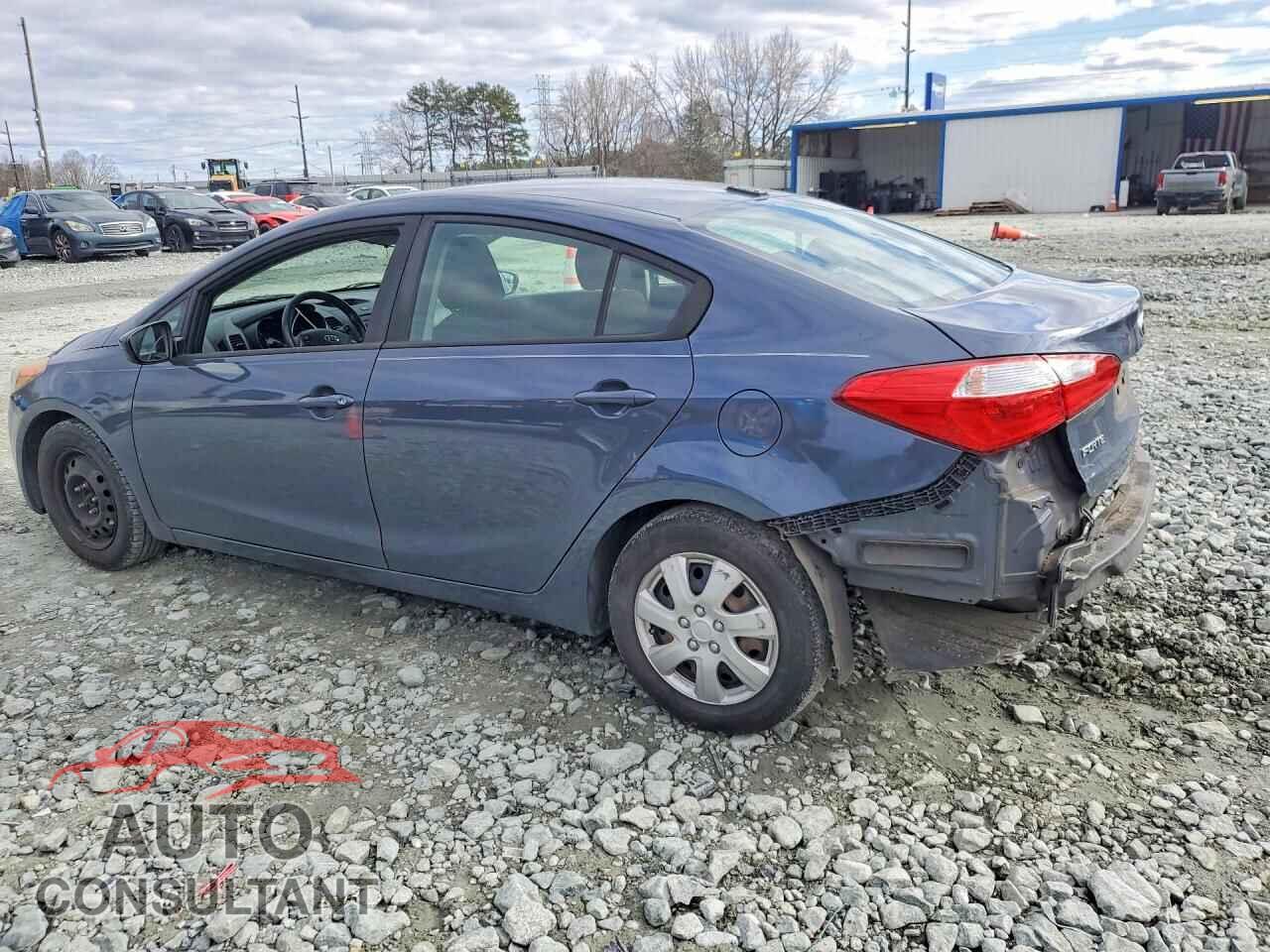 KIA FORTE 2016 - KNAFK4A64G5590020