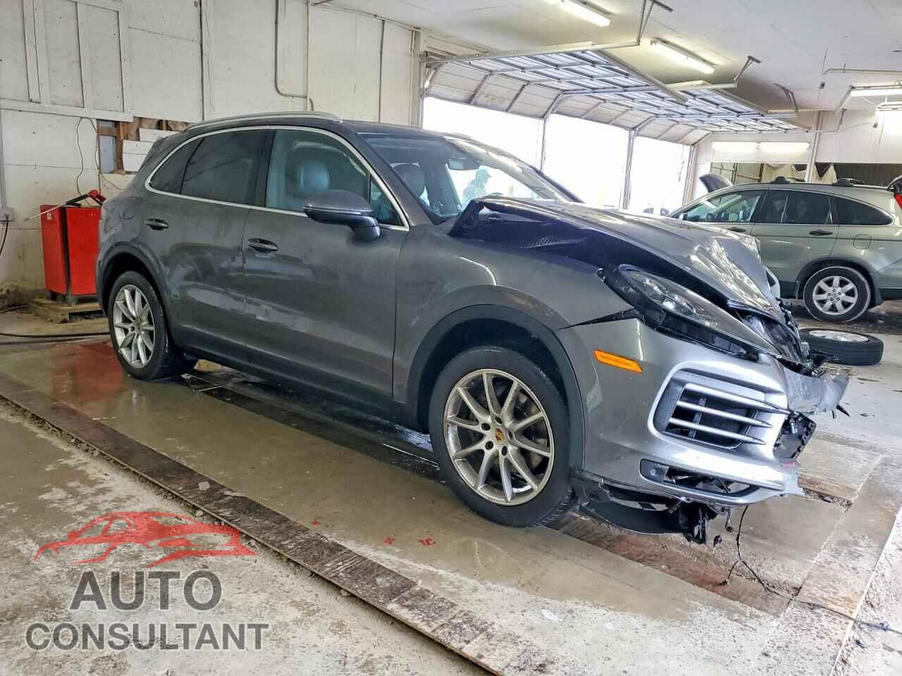 PORSCHE CAYENNE 2019 - WP1AA2AY5KDA17372