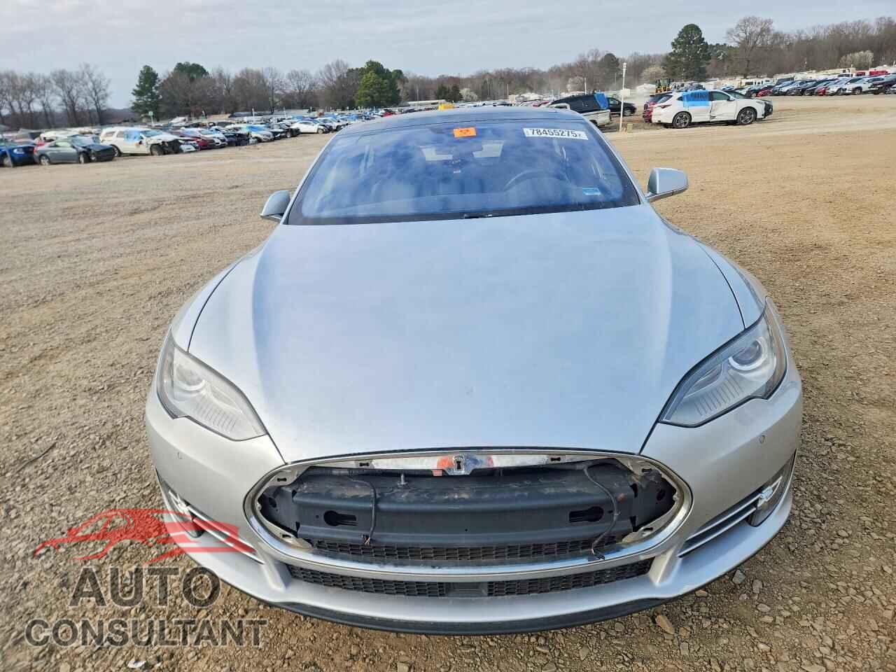 TESLA MODEL S 2016 - 5YJSA1E2XGF123791