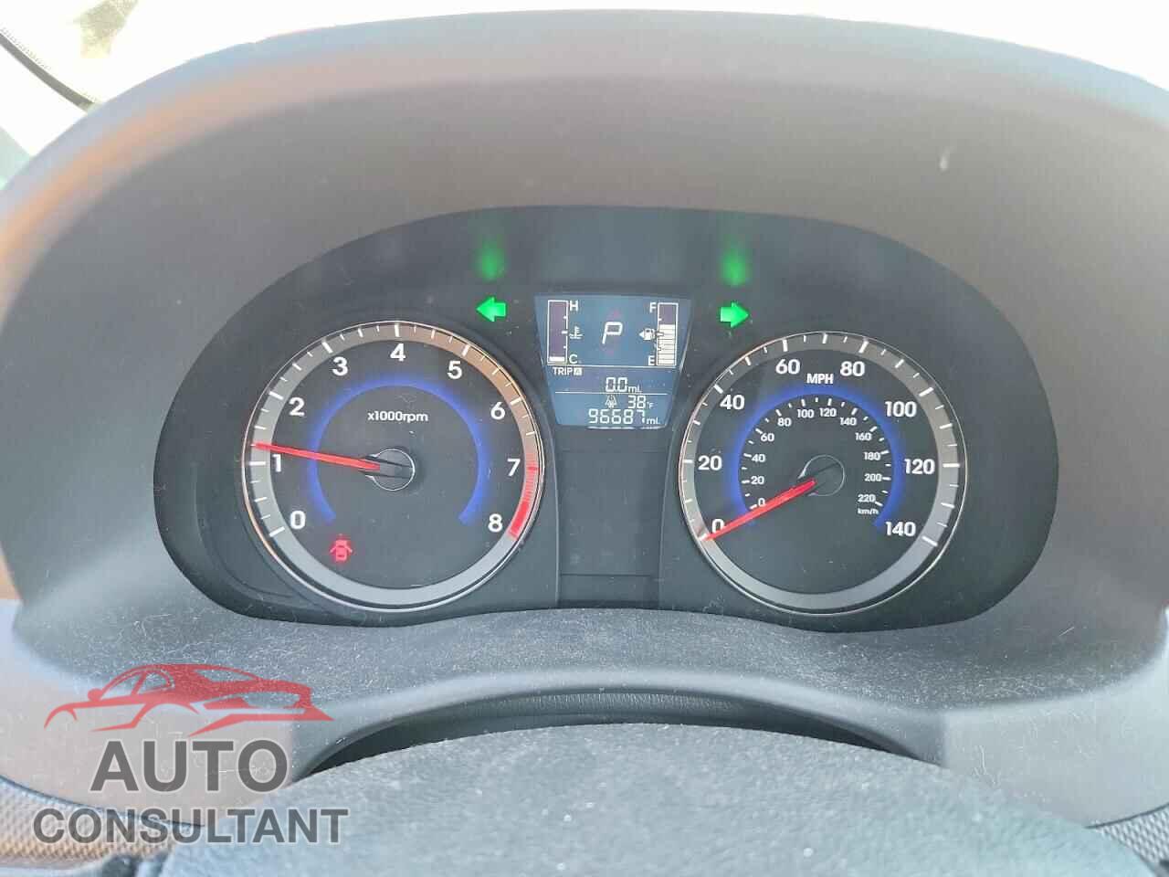 HYUNDAI ACCENT 2017 - KMHCT5AE1HU311898