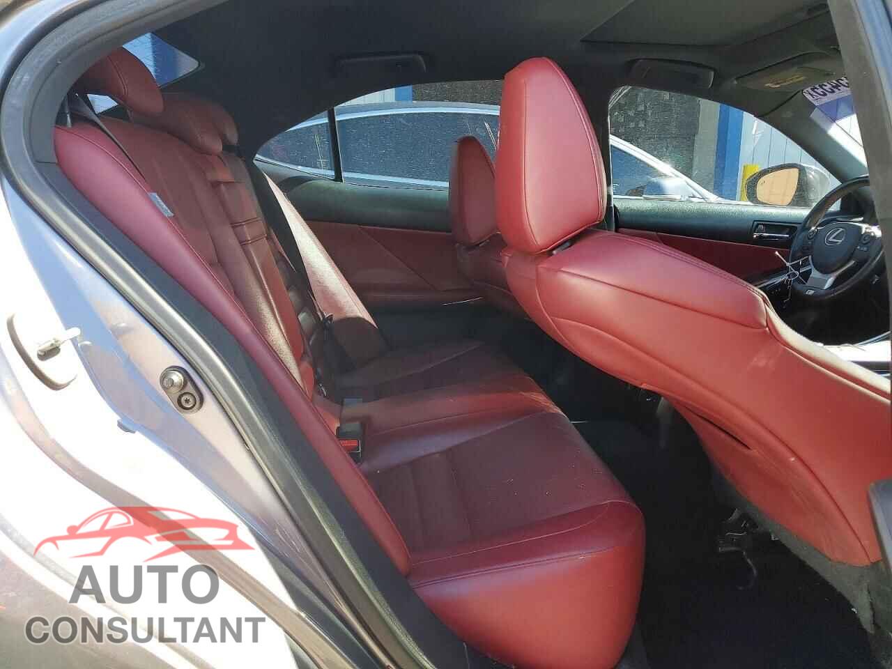 LEXUS IS 2014 - JTHBE1D23E5014267