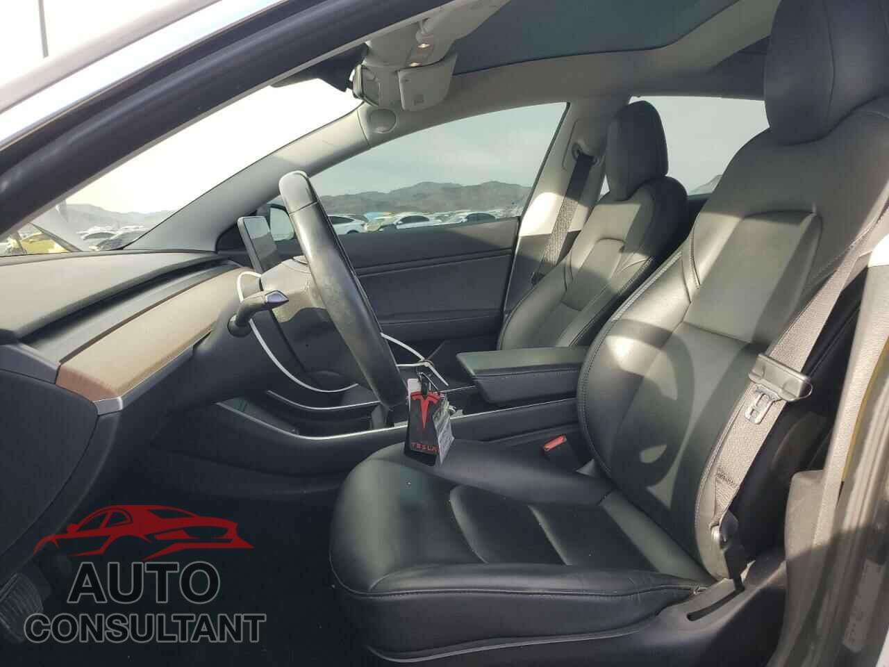 TESLA MODEL 3 2018 - 5YJ3E1EA4JF154879