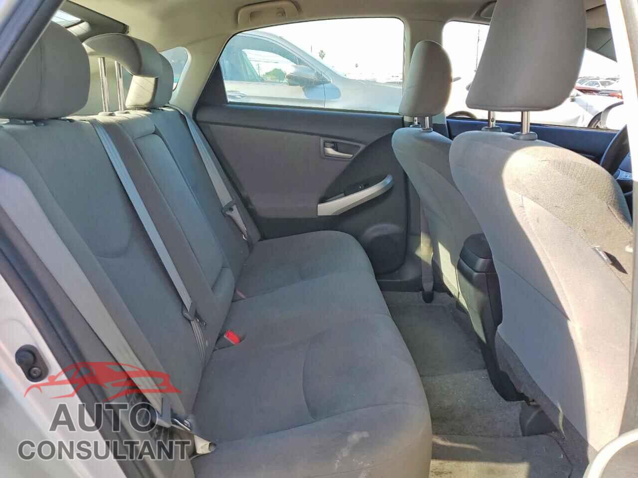 TOYOTA PRIUS TWO 2014 - JTDKN3DU4E0379455