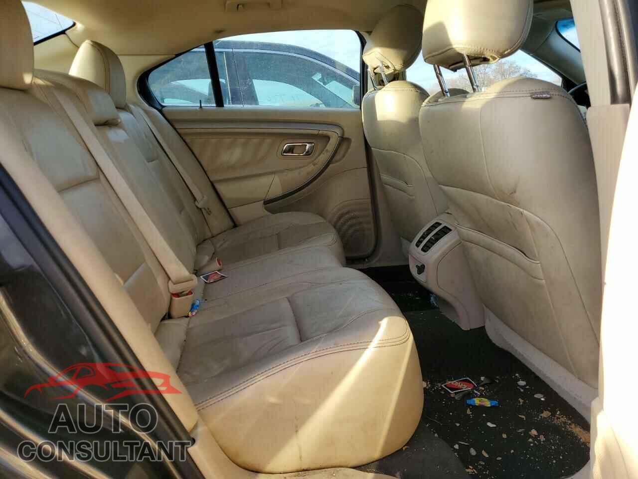 FORD TAURUS 2019 - 1FAHP2E8XKG102401