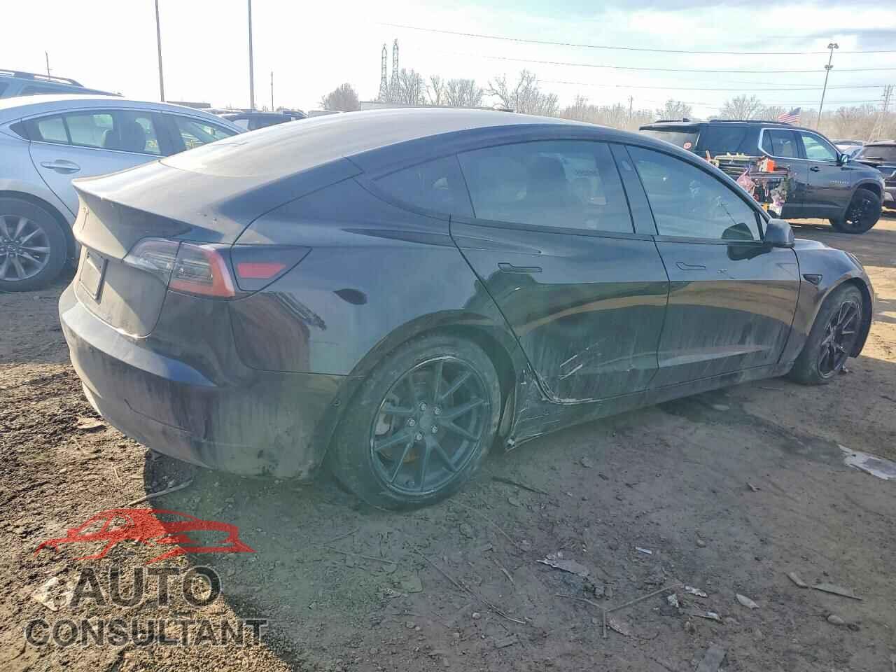 TESLA MODEL 3 2021 - 5YJ3E1EA3MF996715