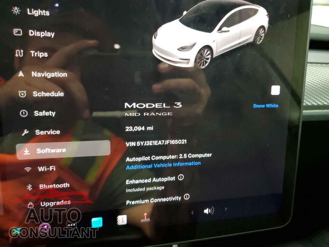 TESLA MODEL 3 2018 - 5YJ3E1EA7JF165021