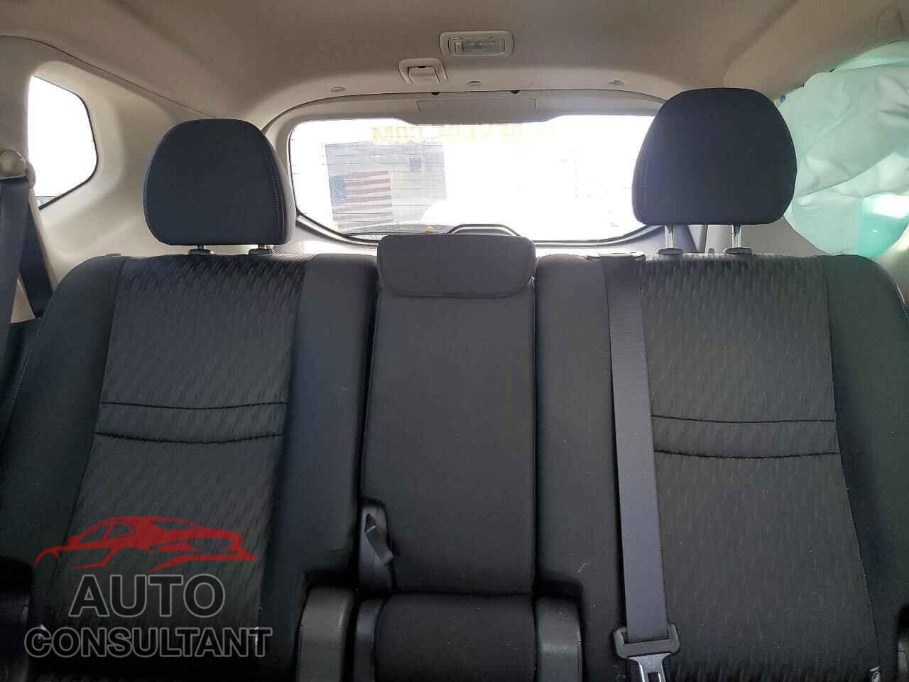 NISSAN ROGUE 2018 - KNMAT2MT4JP534381