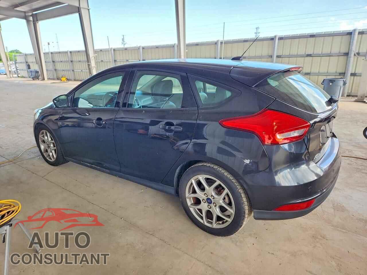 FORD FOCUS 2015 - 1FADP3K2XFL345515