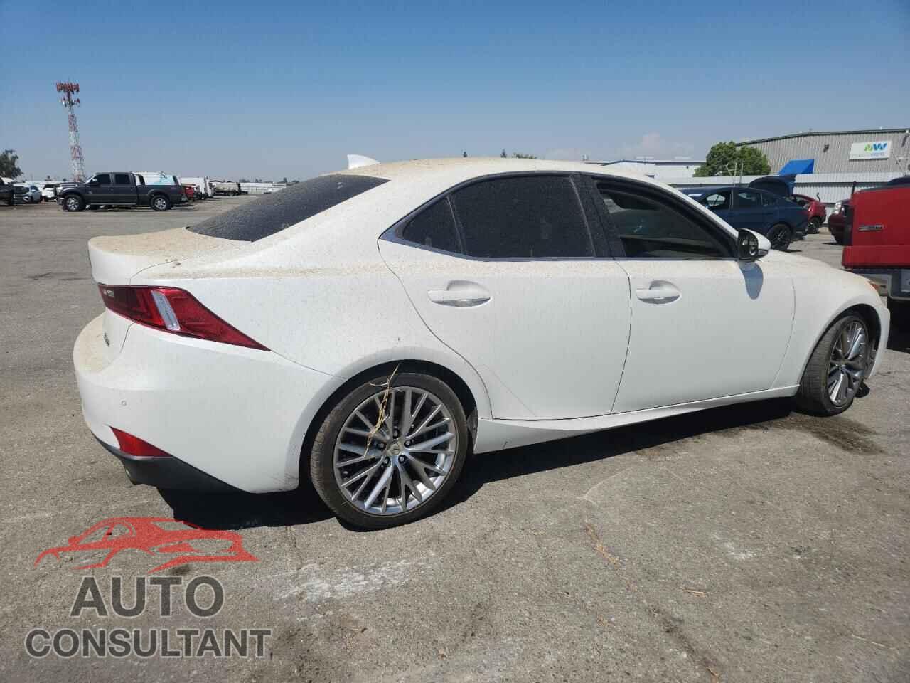LEXUS IS 2014 - JTHBF1D26E5000330
