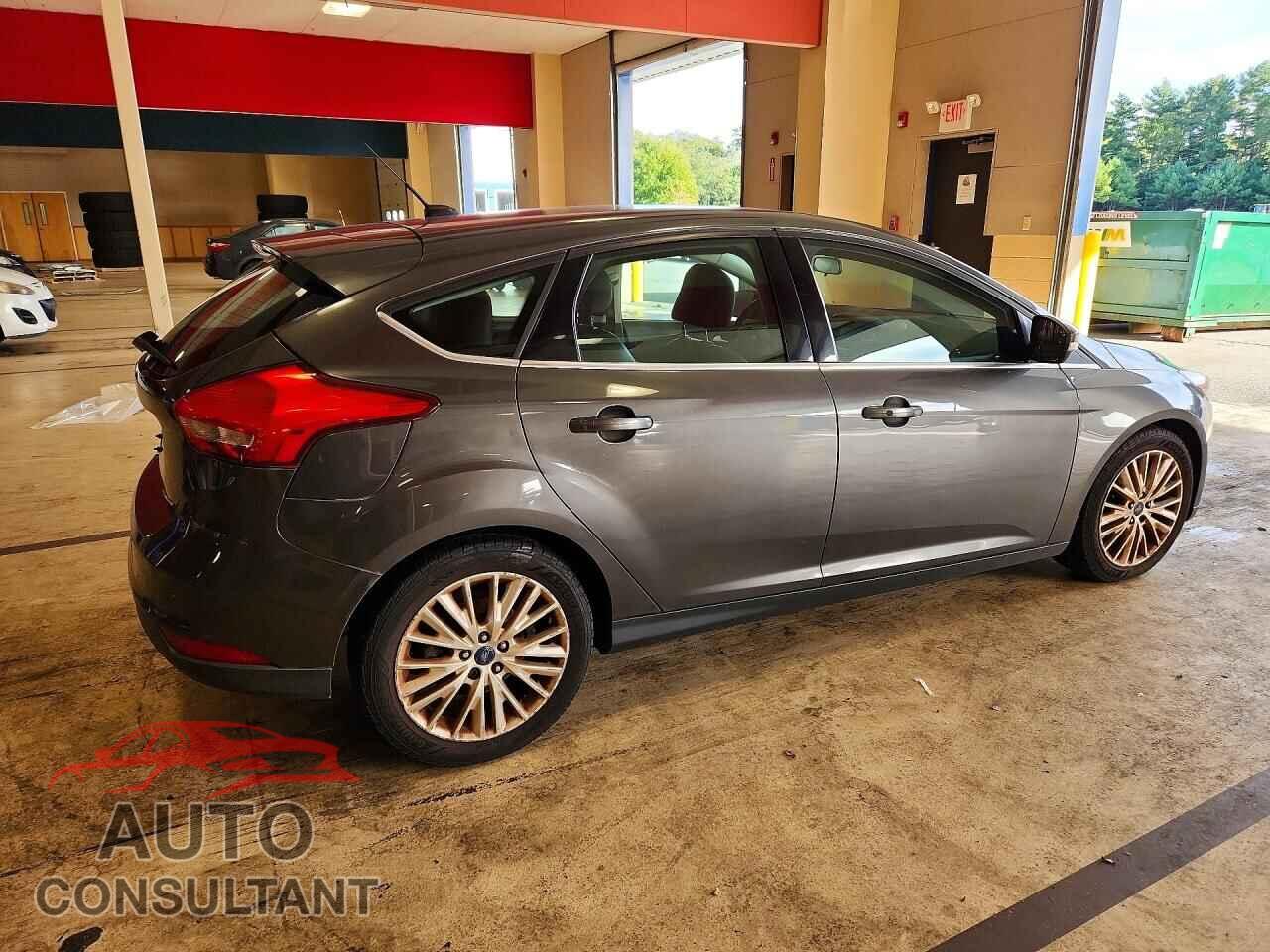 FORD FOCUS 2016 - 1FADP3N20GL323424